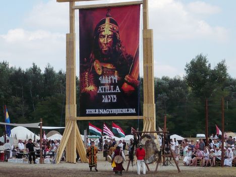 Ősök napja 2013. A legnagyobb Atilla kép