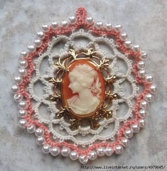 104753198_large_cameo