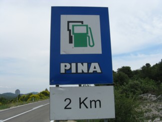Benzinkút Pirovac-Szlovénia