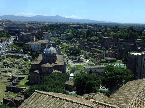 Il Foro Romano dalla terrazza  Vittoriano2