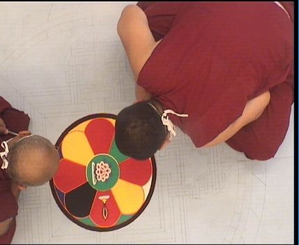 Tibeti mandalakészítés mesterfogásai 30 17