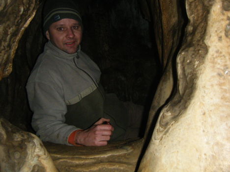Amatőr barlangász barátom