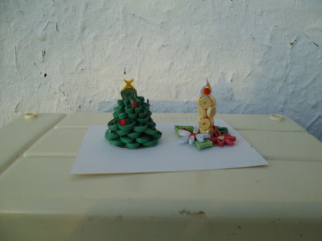 quilling-karácsonyfa és gyertya mini 3D-s