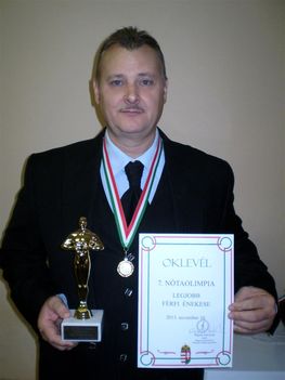 Kolostyák Gyula