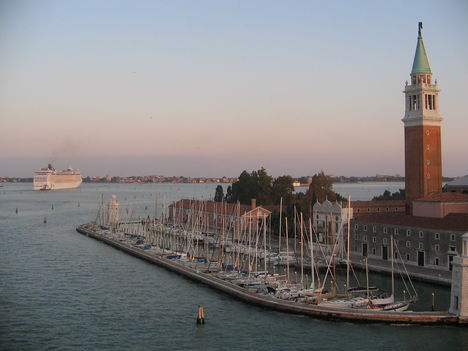 Velence,2008 október