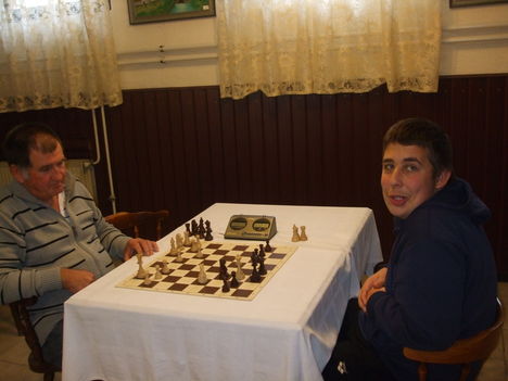 Képek a sakkcsapat életéből 10