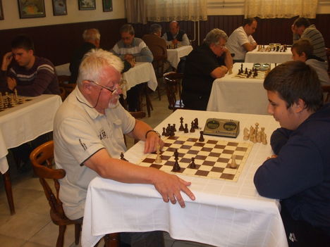 Képek a sakkcsapat életéből 21