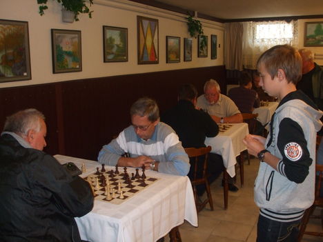 Képek a sakkcsapat életéből 29