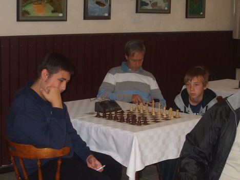Képek a sakkcsapat életéből 37