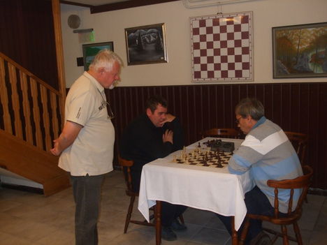 Képek a sakkcsapat életéből 43