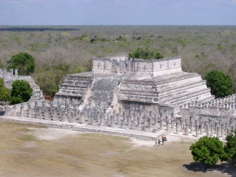Kör- négyzet- és kereszt alakú templomok 11