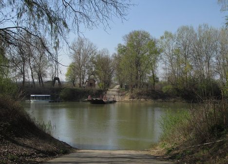 Tisza folyó Vezseny - Martfű komp