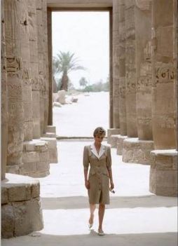 Diana Karnakban