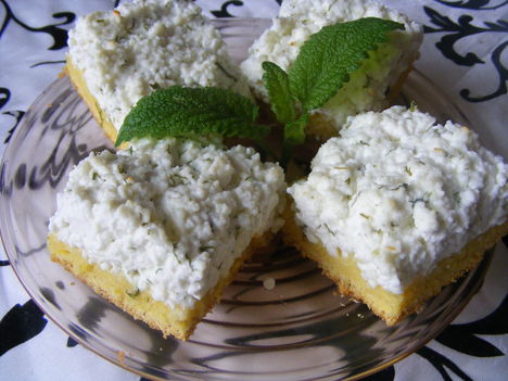 Linzer kapros túróval
