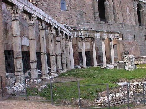 Porticus of Dei Consentes _ Forum2