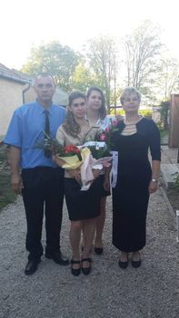 Viki családjával, 2014.