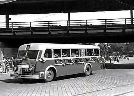 1948, új buszvonal első járata, Kőbánya Mázsa tér
