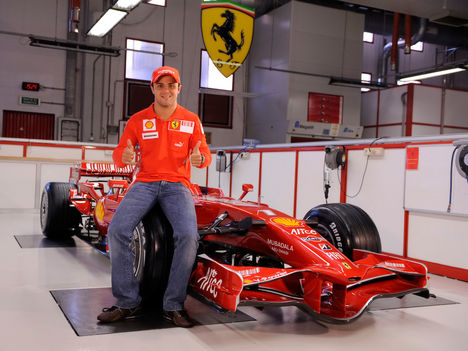 2008-Ferrari-F2008-Felipe-Massa