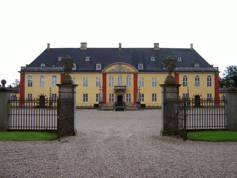 Schloss_Ledreborg_2