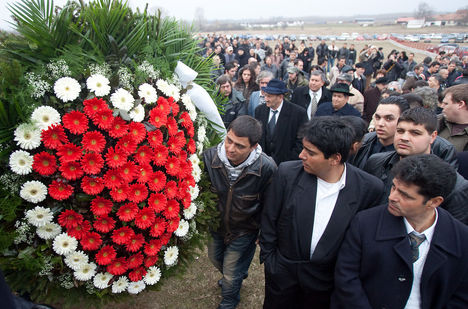 tatárszentgyörgyi békés temetés