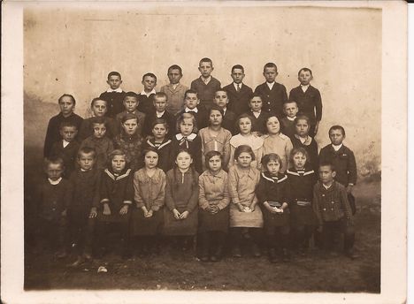 Iskola, 1935.
