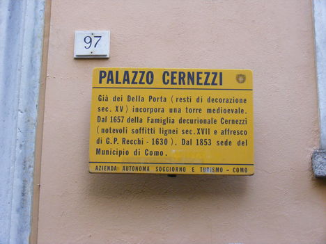 Municipio - Via Vittorio E. - Palazzo Cernezzi