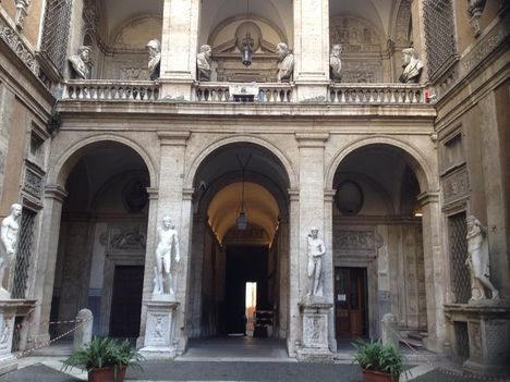 Palazzo Mattei1