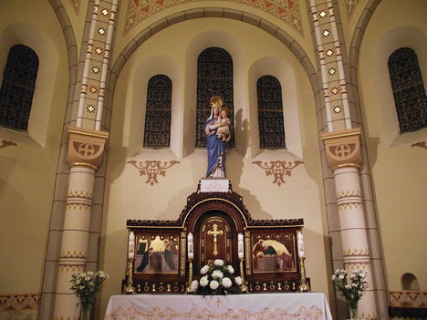 Szűz Mária oltára