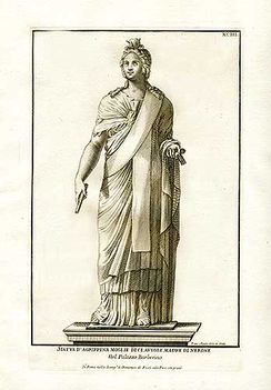 Statua D'agrippina Moglie di Claudio