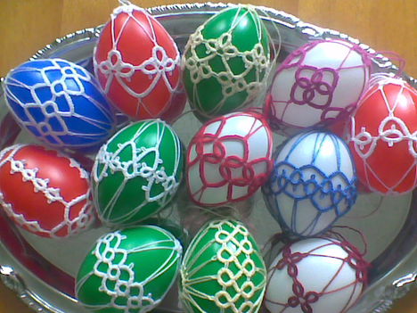 tojások