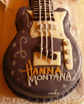 Hanna Montana gitár