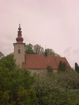 GÁBOLTÓ kegytemplom