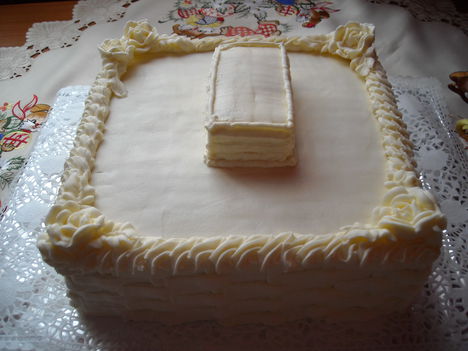 Bérmálásra fehér torta