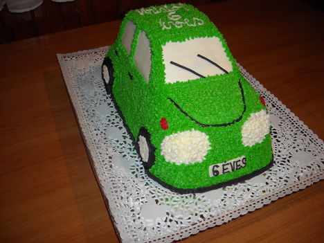 Zöld autó torta