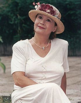 Galalmbos Erzsi