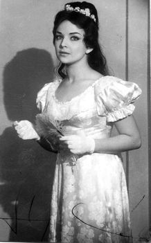 Házy Erzsébet Tatjána szerepében az Anyegin c. operában.