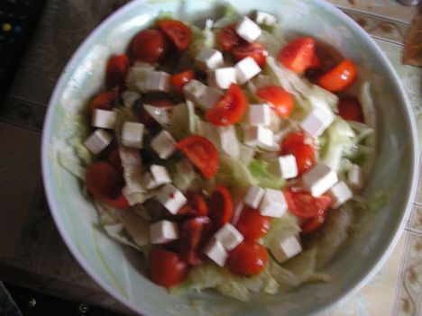 Saláta