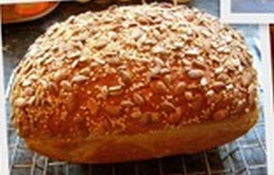 Sokmagos kenyér