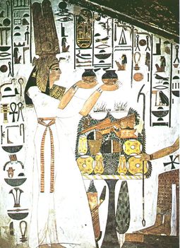 Nofertari sírjában