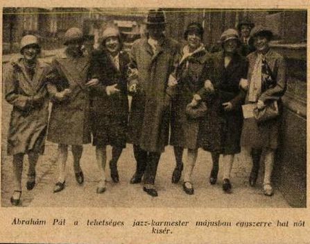 Ábrahám Pál színésznőkkel (1928)