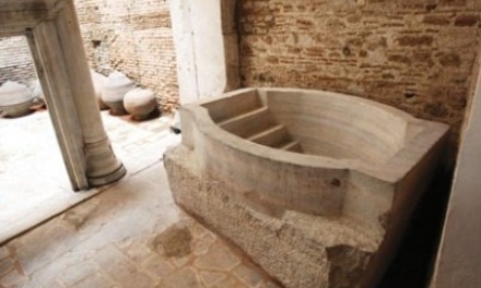 Keresztelőmedencét találtak a Hagia Sophiában
