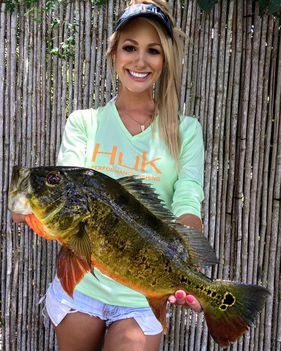 Hobbija a horgászat Brooke Thomas