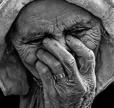 Egy hajléktalan panaszai,imája..Dáma Lovag Erdős Anna