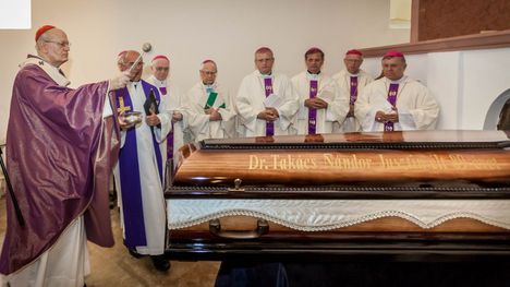 Takács Nándor püspök temetése 3