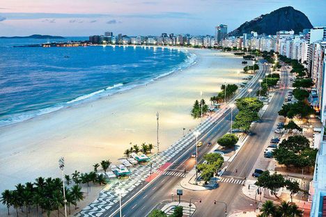Copacabana-famous-4-km-beach-in-Rio-de-Janeiro-Brazil