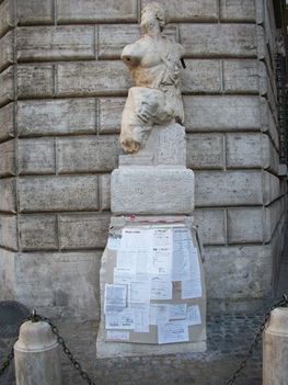 pasquino-s-statue-(3)