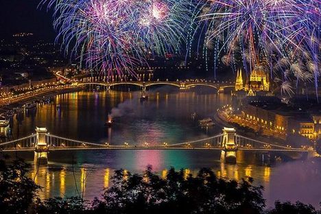 Boldog új évet Magyarország! 2