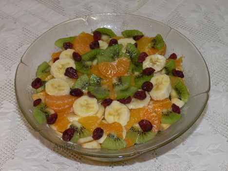 Téli gyümölcs saláta