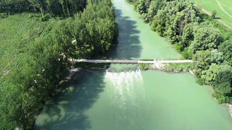 A Kőhídi vízszintszabályozó műtárgy Ciklaszigeten, Dunasziget 2019 július 23.-án 2