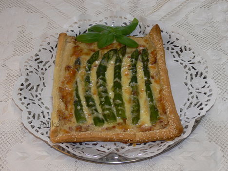 Spárgás pite